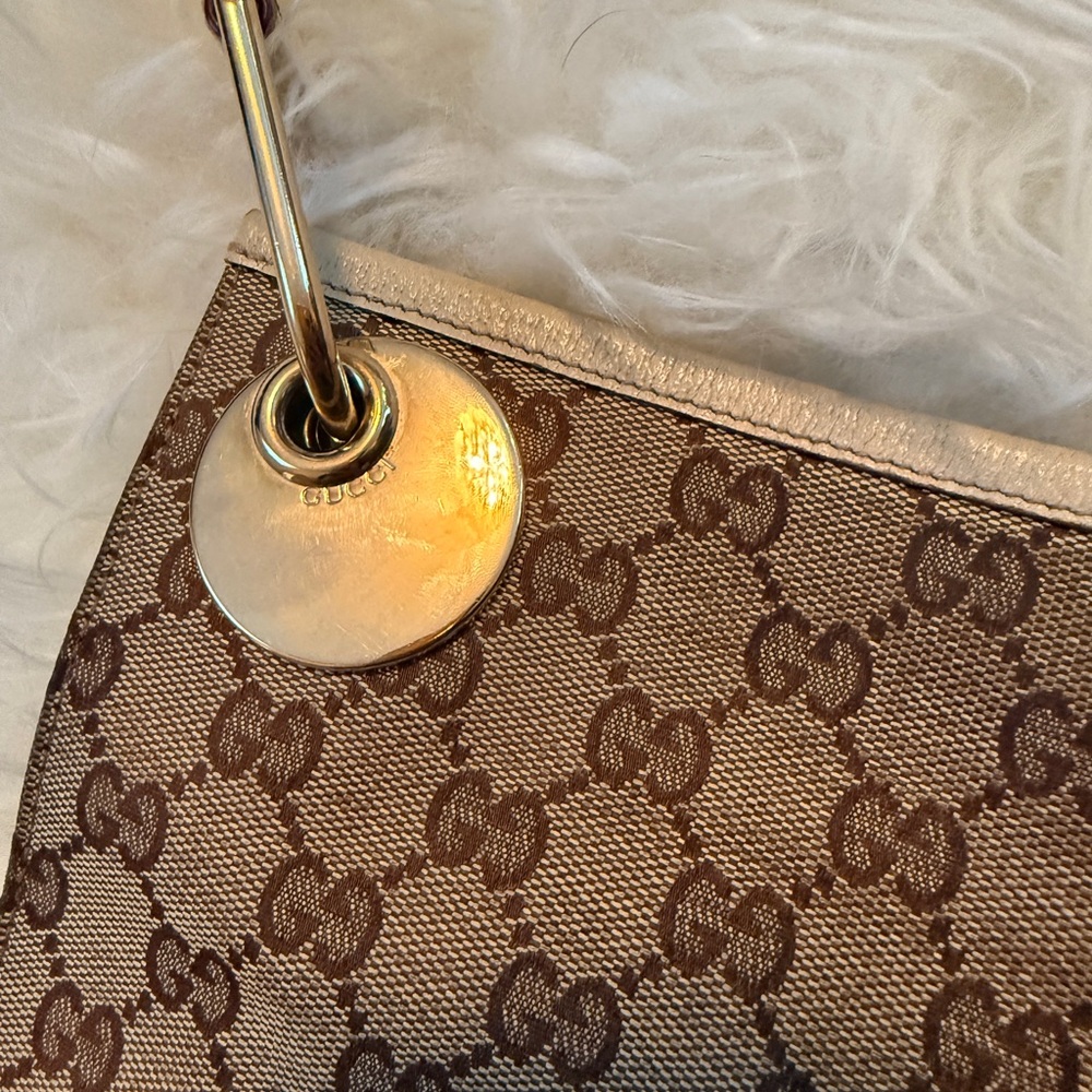 Gucci Beige Brown Monogram Crossbody Bag with Gold Hardware - Picture 12 of 13